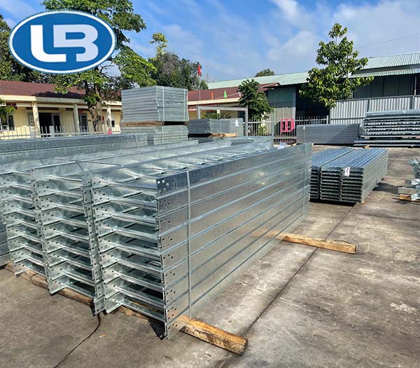 Cable Trays & Cable Ladders
